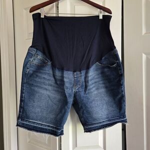 Time and Tru Maternity Denim Jean Shorts, XXL (20)
